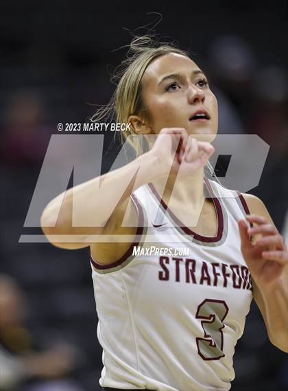 Thumbnail 1 in Lyon County vs Strafford (Norm Stewart Classic) photogallery.
