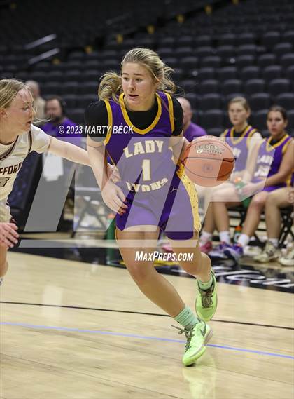 Thumbnail 3 in Lyon County vs Strafford (Norm Stewart Classic) photogallery.