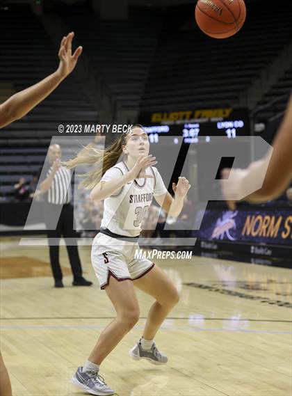 Thumbnail 3 in Lyon County vs Strafford (Norm Stewart Classic) photogallery.