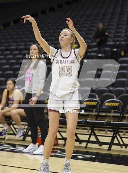 Thumbnail 3 in Lyon County vs Strafford (Norm Stewart Classic) photogallery.