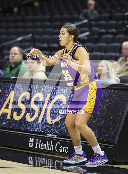 Thumbnail 1 in Lyon County vs Strafford (Norm Stewart Classic) photogallery.