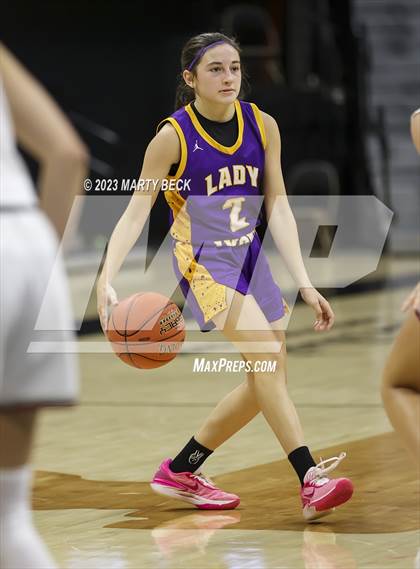 Thumbnail 2 in Lyon County vs Strafford (Norm Stewart Classic) photogallery.