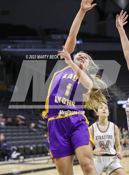 Thumbnail 2 in Lyon County vs Strafford (Norm Stewart Classic) photogallery.