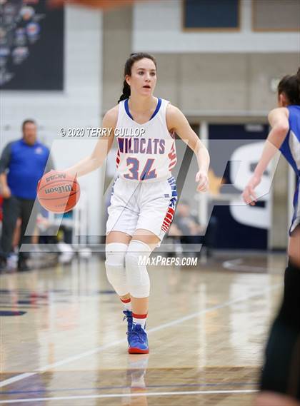 Thumbnail 3 in Carbon vs. Richfield (UHSAA 3A Quarterfinal) photogallery.