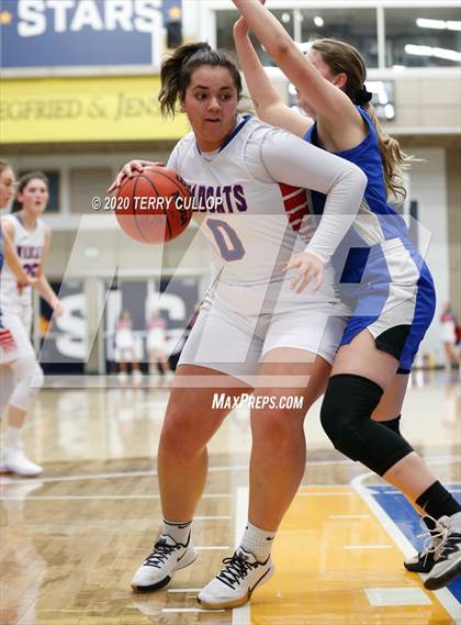 Thumbnail 1 in Carbon vs. Richfield (UHSAA 3A Quarterfinal) photogallery.