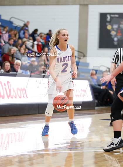 Thumbnail 1 in Carbon vs. Richfield (UHSAA 3A Quarterfinal) photogallery.