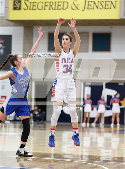 Thumbnail 1 in Carbon vs. Richfield (UHSAA 3A Quarterfinal) photogallery.