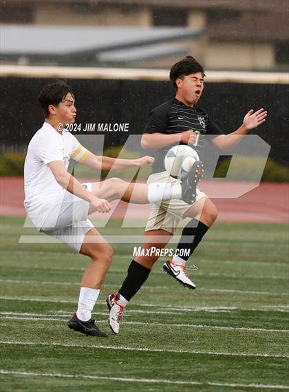 Thumbnail 1 in Saint Francis @ Archbishop Mitty (CIFState NorCal D1 Championship) photogallery.