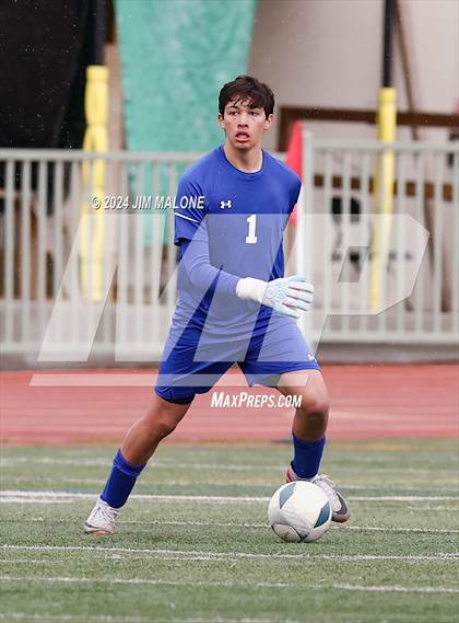 Thumbnail 1 in Saint Francis @ Archbishop Mitty (CIFState NorCal D1 Championship) photogallery.
