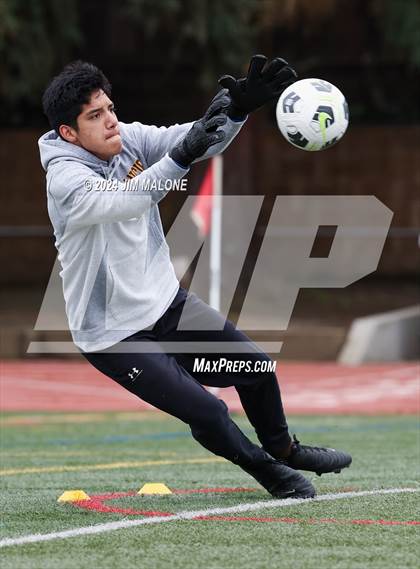 Thumbnail 2 in Saint Francis @ Archbishop Mitty (CIFState NorCal D1 Championship) photogallery.