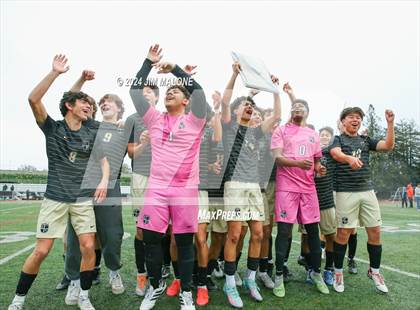 Thumbnail 1 in Saint Francis @ Archbishop Mitty (CIFState NorCal D1 Championship) photogallery.