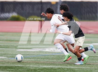 Thumbnail 3 in Saint Francis @ Archbishop Mitty (CIFState NorCal D1 Championship) photogallery.