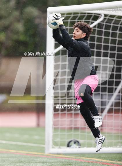 Thumbnail 2 in Saint Francis @ Archbishop Mitty (CIFState NorCal D1 Championship) photogallery.