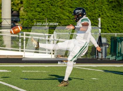 Thumbnail 1 in Indianapolis Arsenal Technical @ Indianapolis Bishop Chatard photogallery.