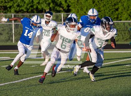 Thumbnail 2 in Indianapolis Arsenal Technical @ Indianapolis Bishop Chatard photogallery.
