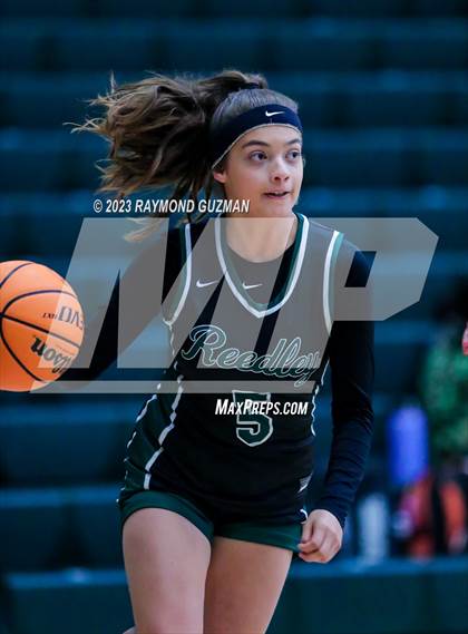 Thumbnail 1 in Tulare Union vs. Reedley photogallery.
