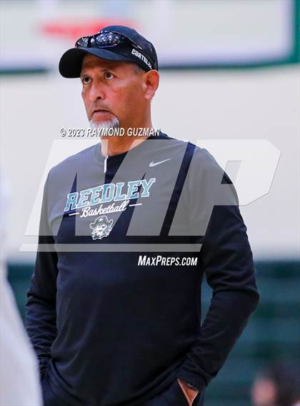 Thumbnail 2 in Tulare Union vs. Reedley photogallery.
