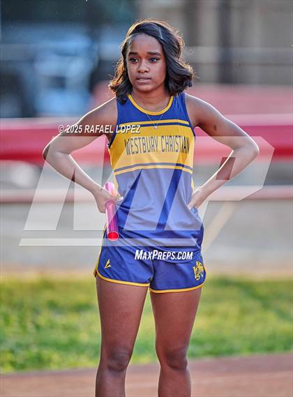 Thumbnail 3 in Eagle No Tax Relays (4x200M) photogallery.