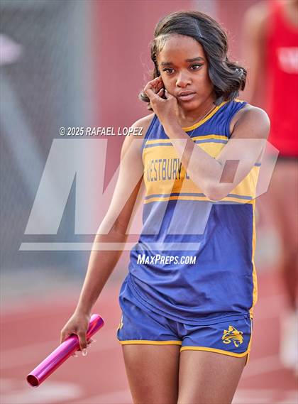 Thumbnail 2 in Eagle No Tax Relays (4x200M) photogallery.