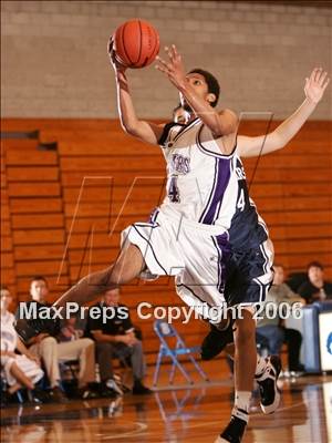 Thumbnail 3 in Carlsbad vs. Coronado (Torrey Pines Holiday Classic) photogallery.
