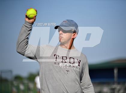 Thumbnail 3 in Troy vs Franklin (UIL 3A Area Playoff) photogallery.