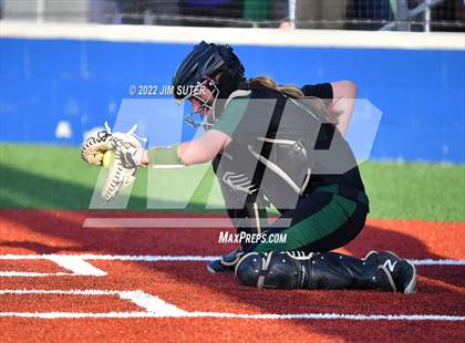 Thumbnail 1 in Troy vs Franklin (UIL 3A Area Playoff) photogallery.