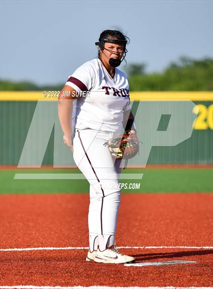 Thumbnail 1 in Troy vs Franklin (UIL 3A Area Playoff) photogallery.