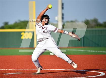 Thumbnail 1 in Troy vs Franklin (UIL 3A Area Playoff) photogallery.