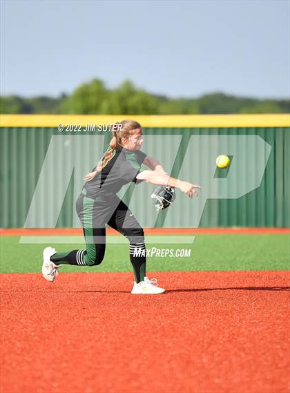 Thumbnail 1 in Troy vs Franklin (UIL 3A Area Playoff) photogallery.