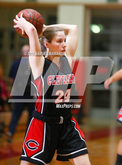 Thumbnail 3 in Cleveland vs. Saugus (West Coast Holiday Classic)  photogallery.