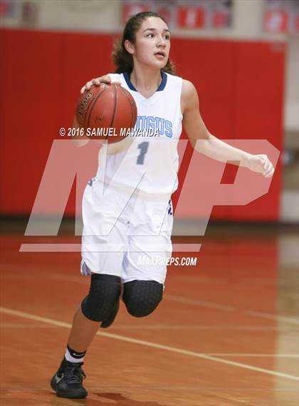 Thumbnail 3 in Cleveland vs. Saugus (West Coast Holiday Classic)  photogallery.