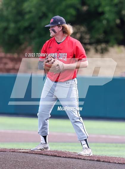 Thumbnail 2 in Argyle vs. Cooper (UIL 5A Region 1 Final) photogallery.