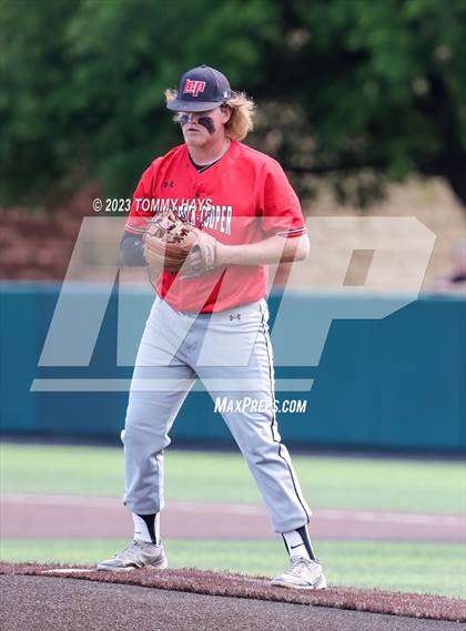 Thumbnail 1 in Argyle vs. Cooper (UIL 5A Region 1 Final) photogallery.