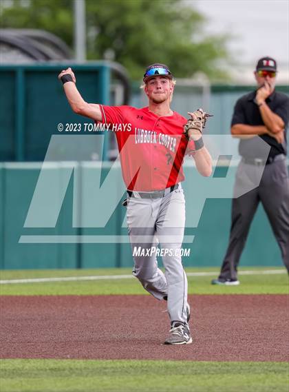 Thumbnail 2 in Argyle vs. Cooper (UIL 5A Region 1 Final) photogallery.