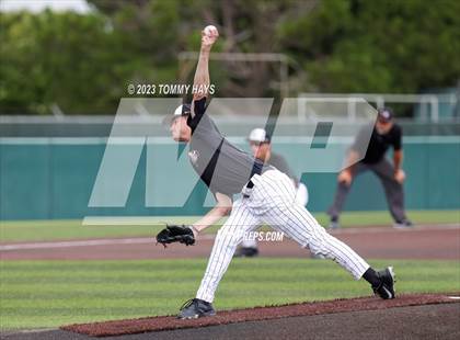 Thumbnail 2 in Argyle vs. Cooper (UIL 5A Region 1 Final) photogallery.