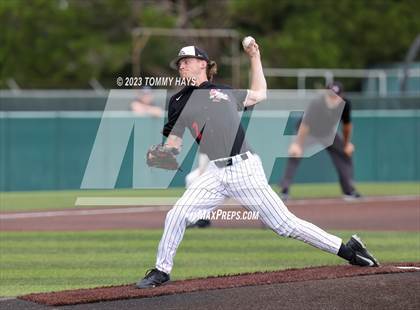 Thumbnail 1 in Argyle vs. Cooper (UIL 5A Region 1 Final) photogallery.