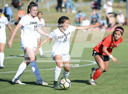 Thumbnail 2 in JSerra Catholic @ Mater Dei photogallery.