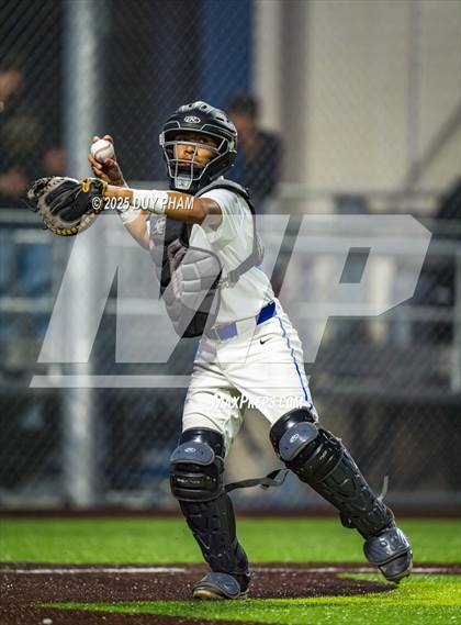 Thumbnail 1 in Servite @ La Mirada photogallery.
