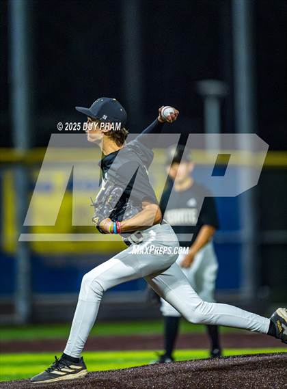 Thumbnail 1 in Servite @ La Mirada photogallery.