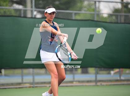 Thumbnail 3 in District 9AA Individual Tournament 2nd Round photogallery.