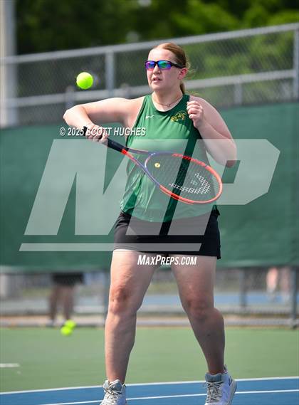 Thumbnail 3 in District 9AA Individual Tournament 2nd Round photogallery.