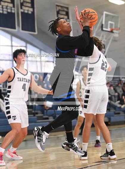Thumbnail 2 in University vs. St. Margaret's (MLK Dream Classic) photogallery.