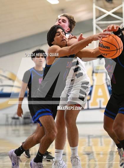 Thumbnail 2 in University vs. St. Margaret's (MLK Dream Classic) photogallery.