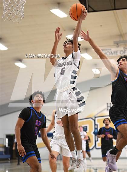 Thumbnail 1 in University vs. St. Margaret's (MLK Dream Classic) photogallery.