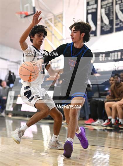 Thumbnail 3 in University vs. St. Margaret's (MLK Dream Classic) photogallery.