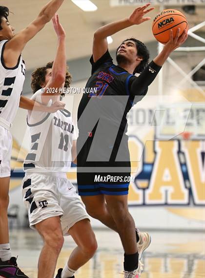 Thumbnail 3 in University vs. St. Margaret's (MLK Dream Classic) photogallery.