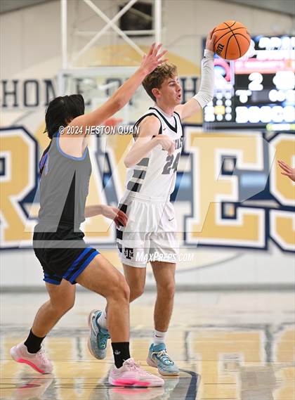 Thumbnail 2 in University vs. St. Margaret's (MLK Dream Classic) photogallery.