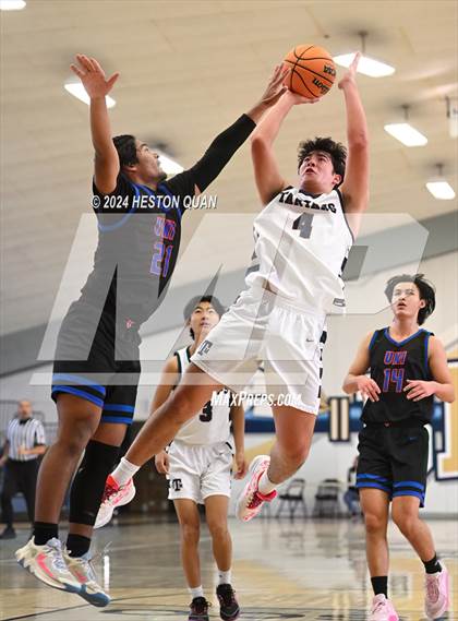 Thumbnail 1 in University vs. St. Margaret's (MLK Dream Classic) photogallery.