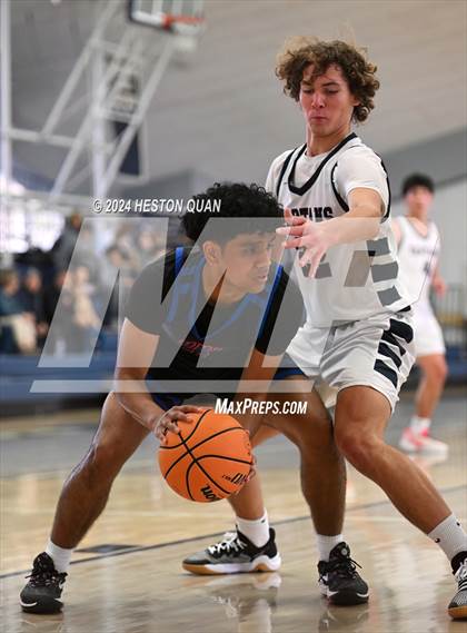 Thumbnail 1 in University vs. St. Margaret's (MLK Dream Classic) photogallery.