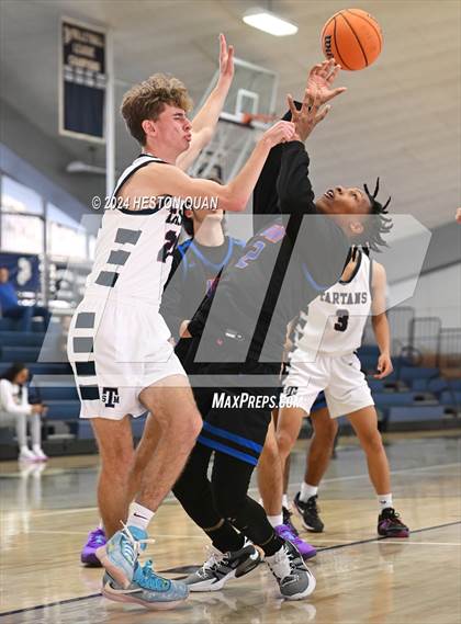 Thumbnail 3 in University vs. St. Margaret's (MLK Dream Classic) photogallery.